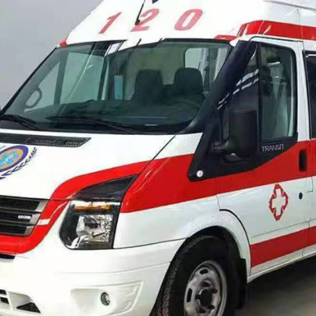 镇康非急救护送病人转院租赁救护车的优缺点对比